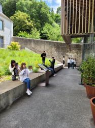 Les élèves de 2de MES visitent l'exposition Vivian Maier e(s)t son double